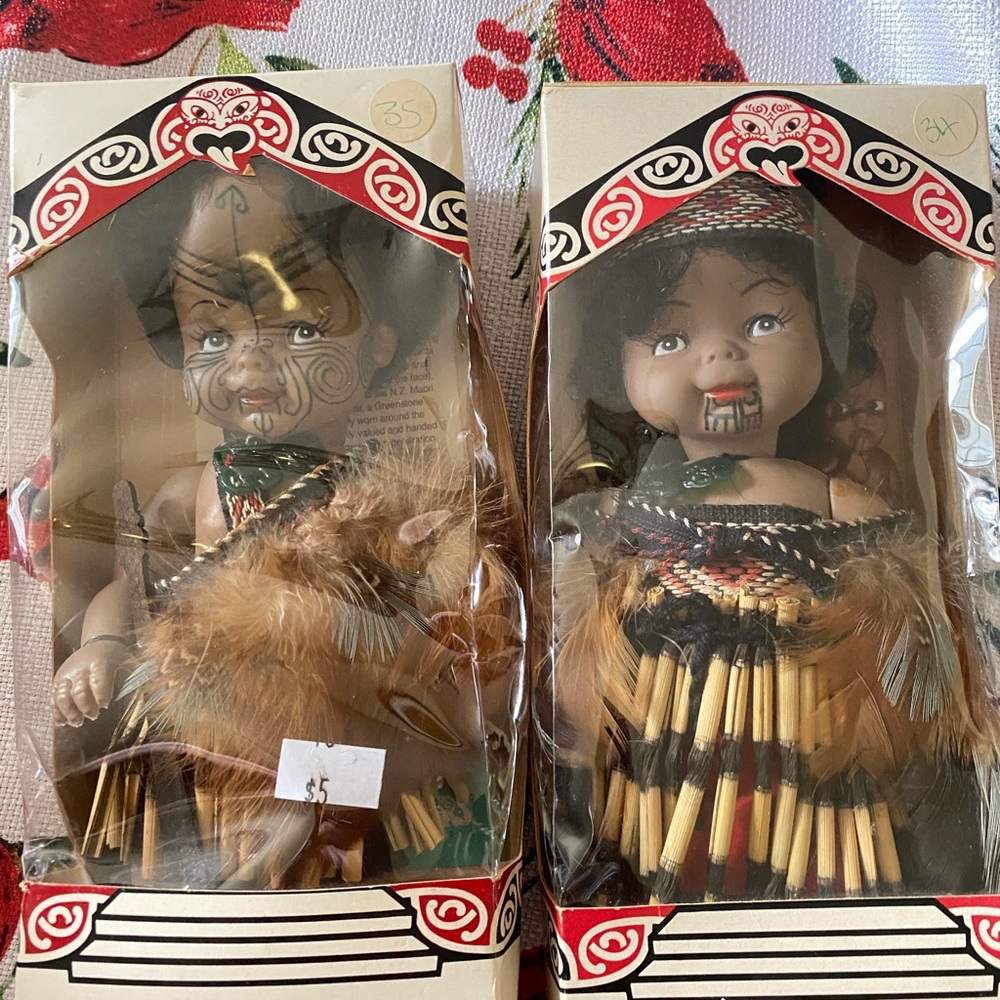 New Zealand Vintage Souvenir Boy and Girl Dolls